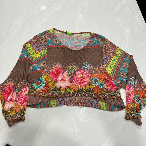 Rio Tops - Rio Women’s Floral Top Size P